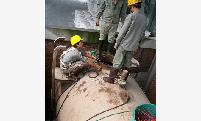 广州废白矿油回收,广州废液压油回