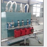 半自动机油灌装机（双头、多头）机油灌装机图1