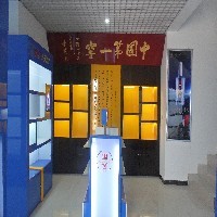 展柜图1