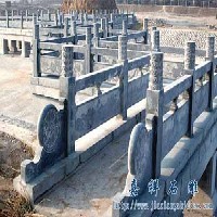 石雕拱橋