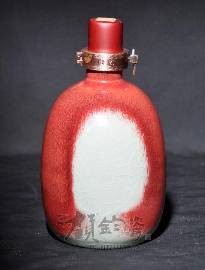 新推高档陶瓷酒瓶,河南陶瓷酒瓶厂,对景德镇陶瓷酒瓶，构成挑战