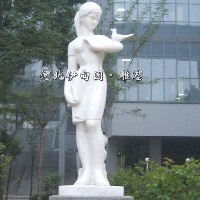 学校雕塑图1