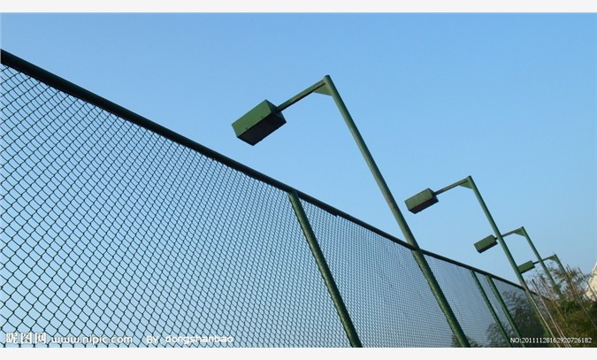 体育场围网及灯光系统