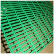生产销售各种规格电焊网片-南宁筛网产品