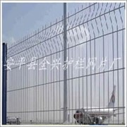 机场护栏网用途广泛，型号齐全