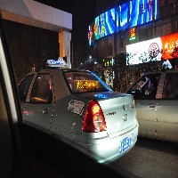 出租车内“云看台”广告 蓝色快车广告··图1
