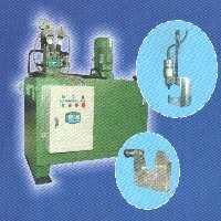 液压铆接机