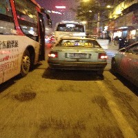 “兰色快车”是武汉出租车LED广告总运营