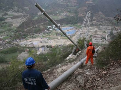 鋁美合金立桿機(jī)電力局指定   進(jìn)