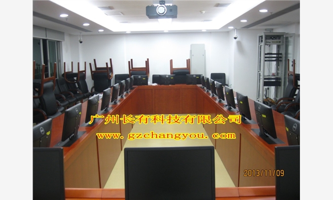 黑龙江电力局液晶屏一体机升降器