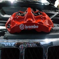 大切诺基改装BREMBO GT刹车套件图1
