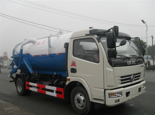 東風(fēng)多利卡吸污車