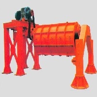 潍坊HJ悬辊水泥制管机械_恒冠机械公司供应便宜的水泥制管机械