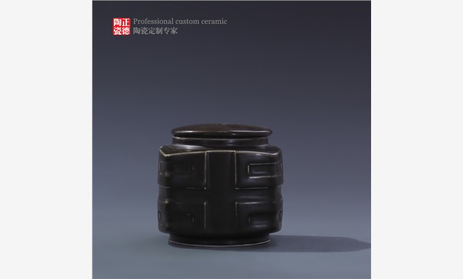 供应定做陶瓷罐子 新品色釉茶叶罐