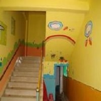 具有品牌的幼儿园彩绘哪里有_济南幼儿园装修