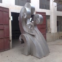 不锈钢雕塑图1