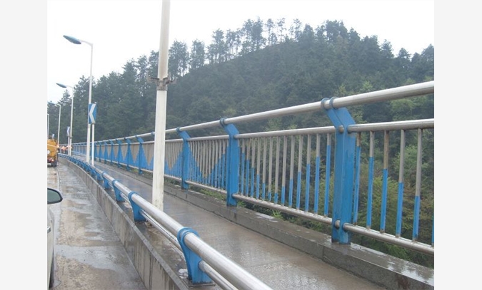 護(hù)欄
