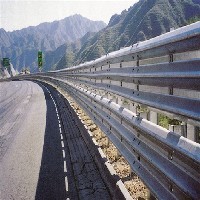 公路防撞护栏板图1