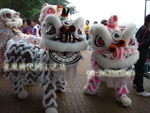 龙灯羊毛狮传统民间文化演艺吉祥物