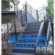 承接深圳钢结构工程钢结构楼梯