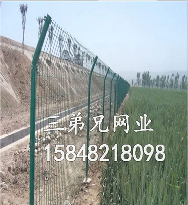 围栏网 包头围栏网 包头围栏防护网 包头网围栏图1